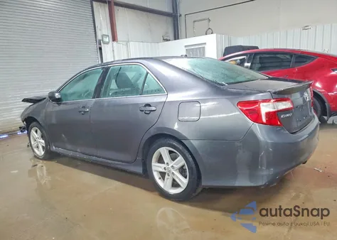 2013 Toyota Camry L z USA, uszkodzony, nr VIN 4T1BF1FK3DU251983